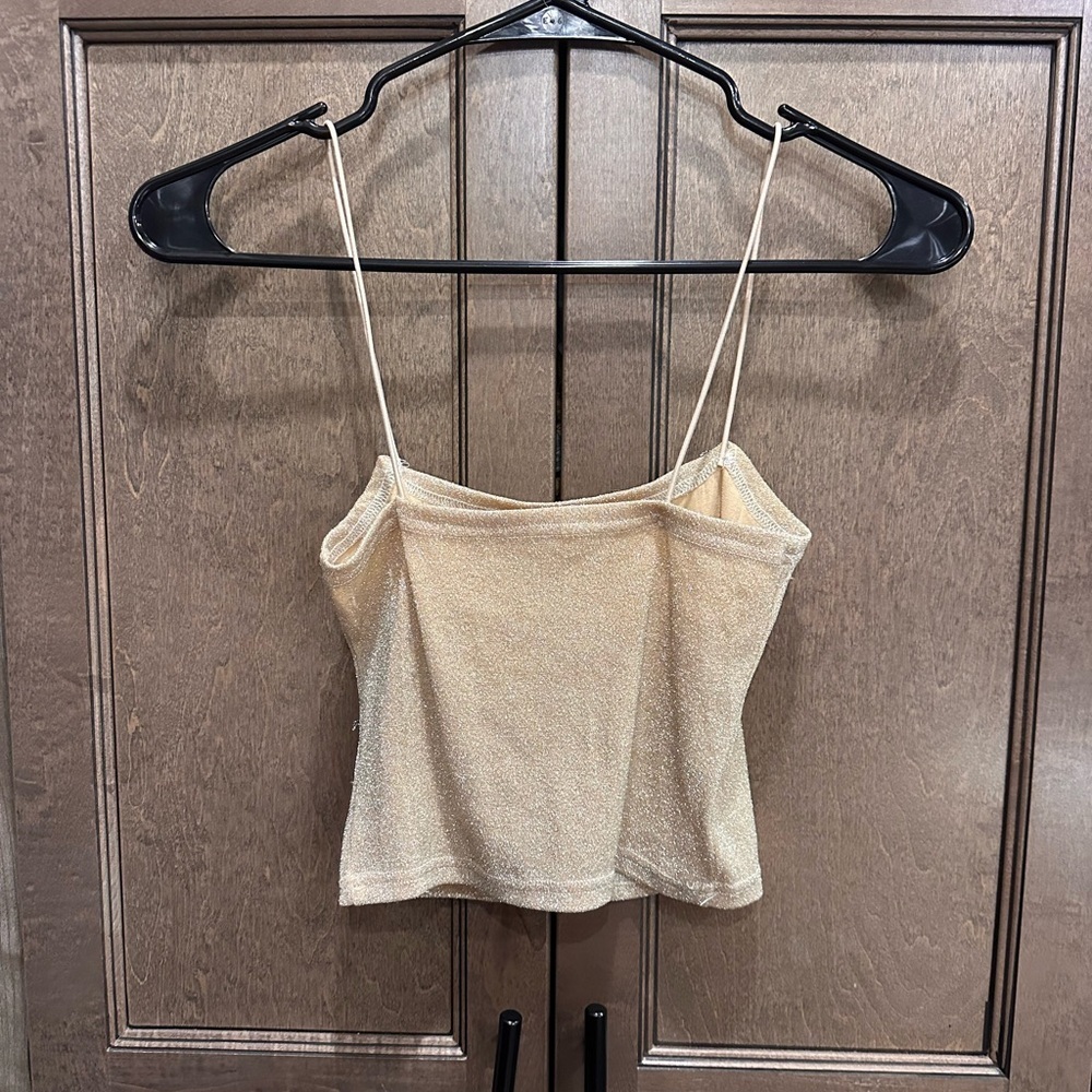 Chic Gold Camisole with Spaghetti Straps - Picture 2 of 5